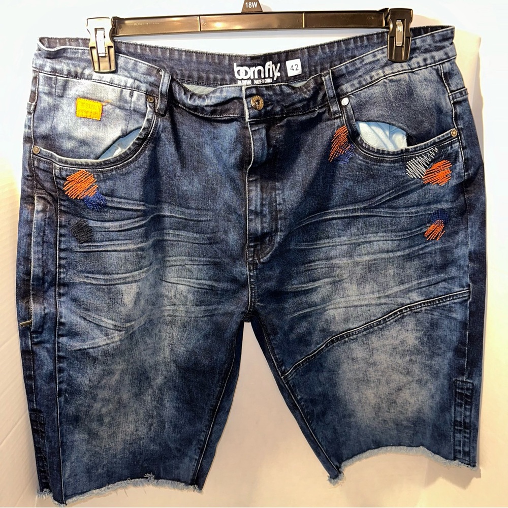 Born fly men’s size 42 denim shorts